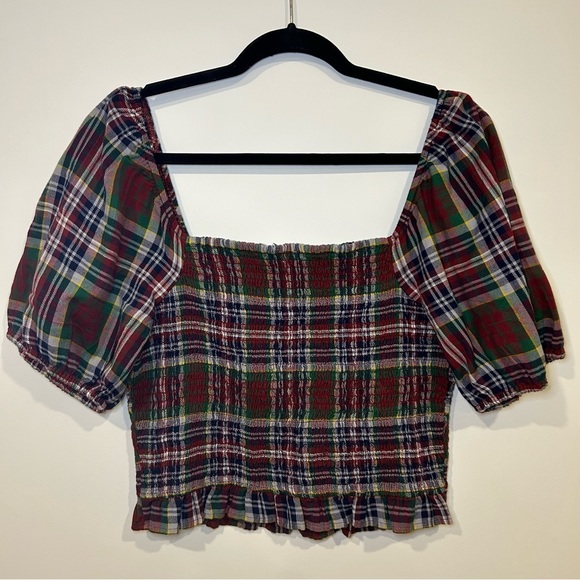 AMERICAN EAGLE Red Smocked Puff Sleeve Cropped Top - Picture 3 of 10